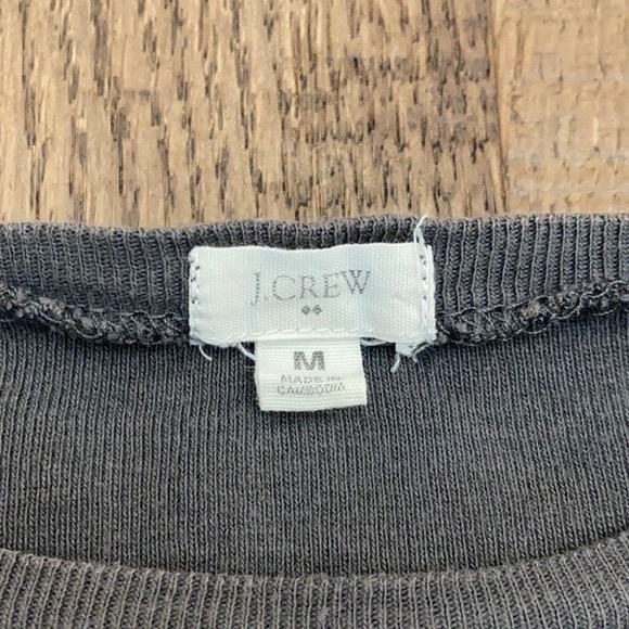 J. Crew Women’s Gray T-Shirt - Picture 3 of 3